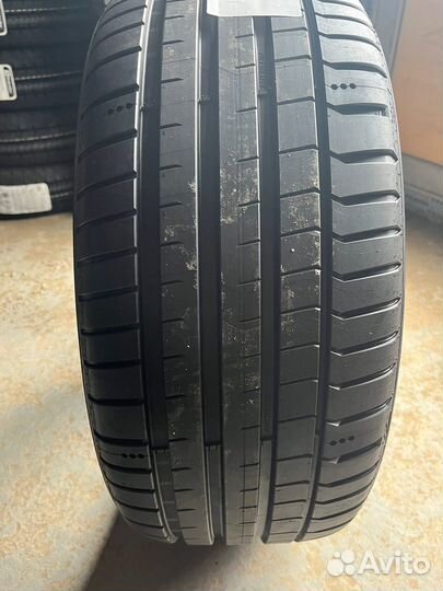 Michelin Pilot Sport 5 225/55 R17 101Y