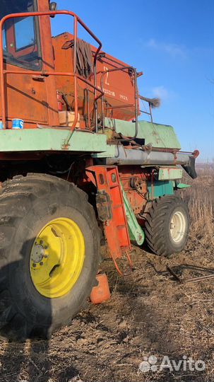 Комбайн Ростсельмаш Дон 1500Б, 1990