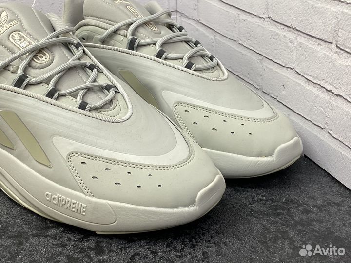 Кроссовки Adidas Ozelia