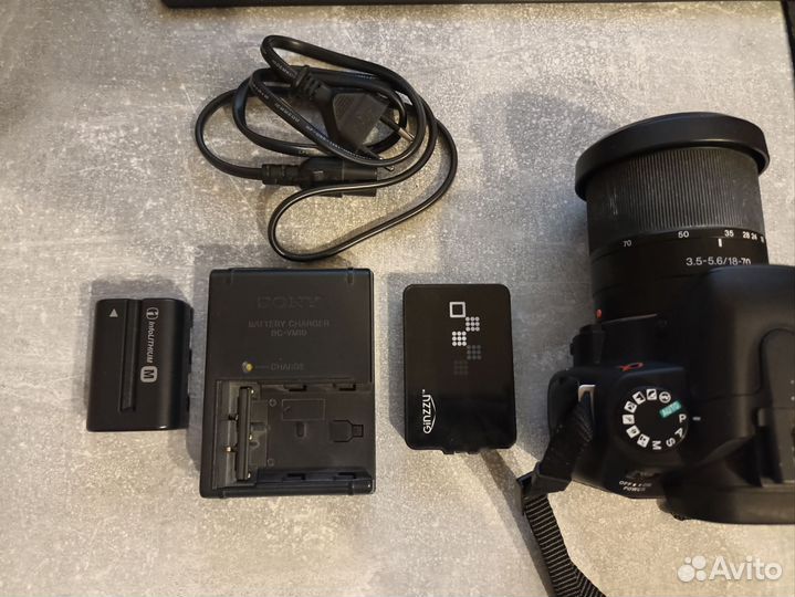 Зеркальный фотоаппарат на запчасти Sony dslr-a200