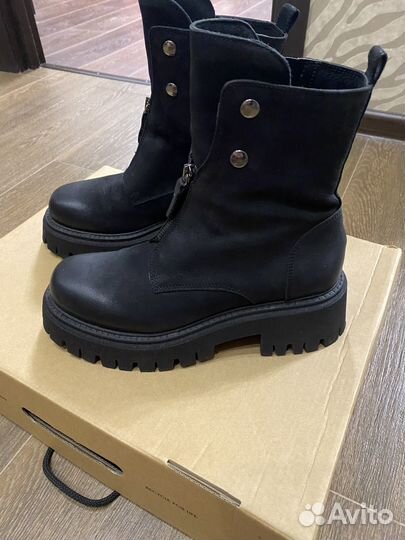Ботинки TJ Collection новые