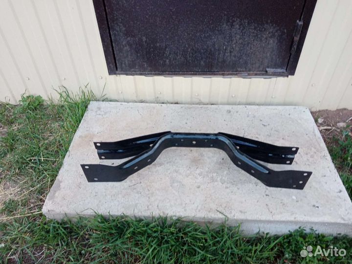 Поперечная опора на двигатель 405 Газель