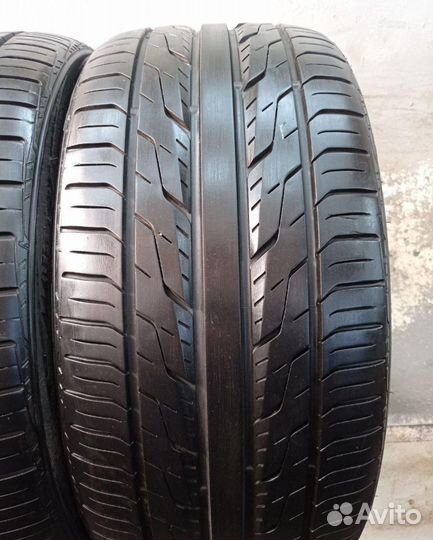 Toyo Extensa HP 255/35 R20 100Z