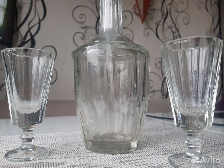 Графин гранёный и 2 лафитника