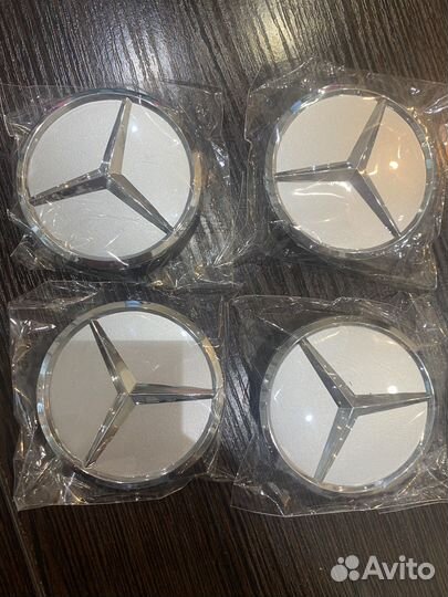 Колпачок-заглушка на диск Мерседес 16мм