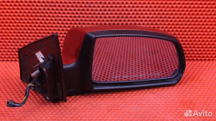 Зеркало заднего вида боковое правое Kia Rio JB G4E