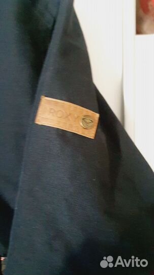 Сноубордическая куртка roxy размер S 44