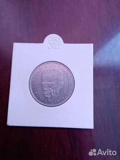 2 марки 1992 года