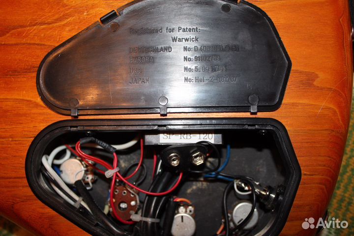 Бас гитара Warwick Corvette rock bass