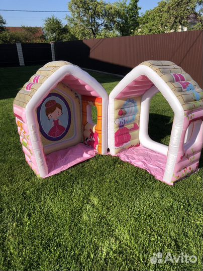 Надувной игровой центр