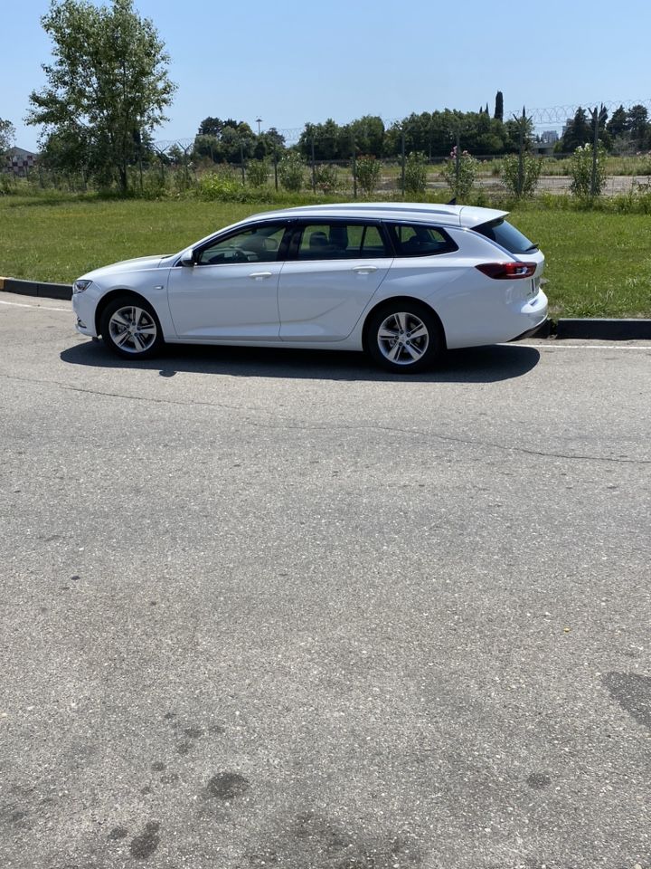 Opel Insignia: фото владельца