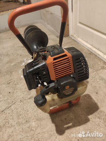 Бензобур Сarver ag-52/000