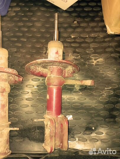 Стойки калина рабочие с пружинами