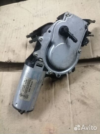 Моторчик стеклоподъемника ауди 100,А4, А6 VAG