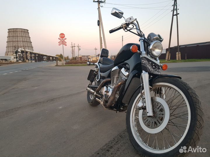 Suzuki VS400