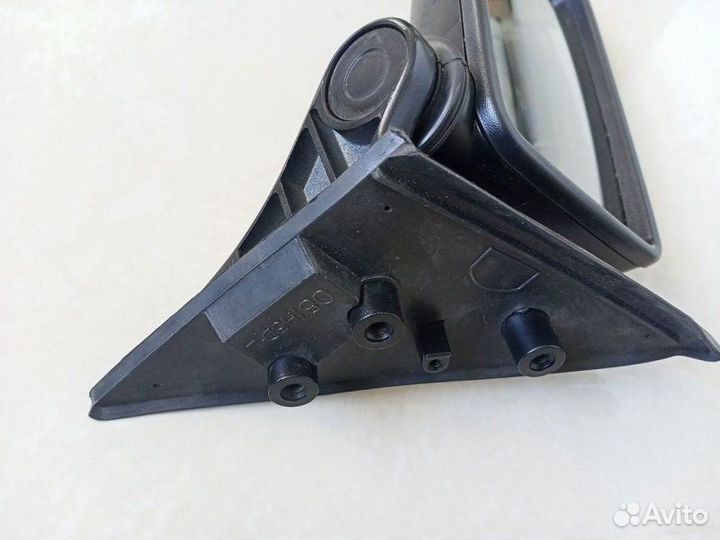 Зеркало левое левое Nissan Sunny 1986-1988