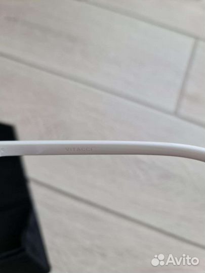 Солнцезащитные очки Vitacci