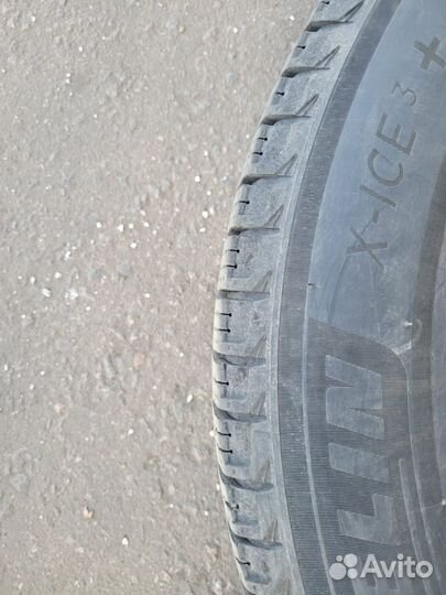 Michelin X-Ice 3 225/65 R17 102T