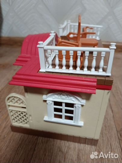 Домик для кукол