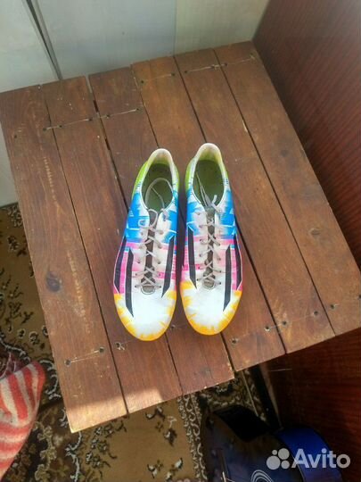 Продам бутсы Adidas