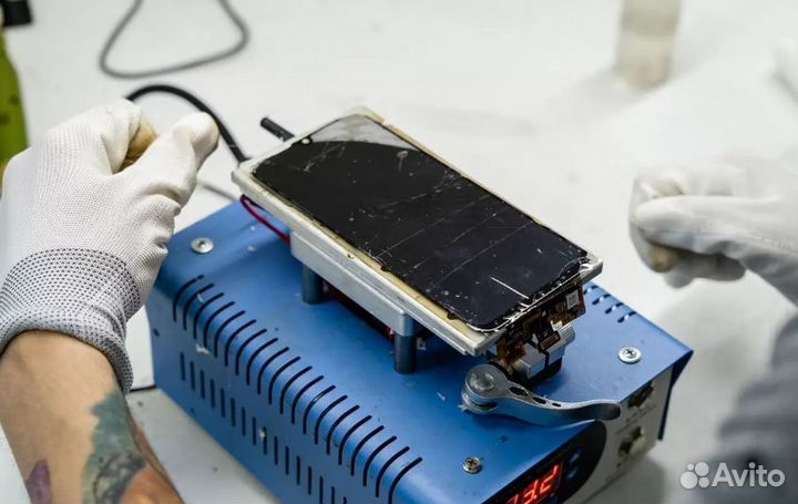 Замена стекла дисплея iPhone