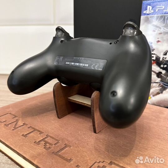 Sony PS4 Slim +Призрак Цусимы +2 Джойстика