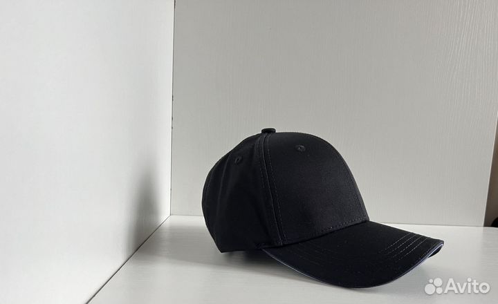 Бейсболка (кепка) Tommy Hilfiger c лого из металла