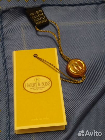 Шелковый шейный платок