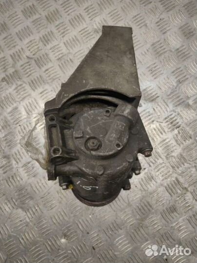 Компрессор кондиционера FordFocus 22005