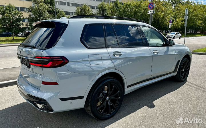 BMW X7 3.0 AT, 2022, 75 км