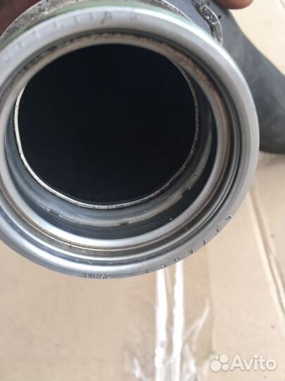 Патрубок интеркулера Фольксваген Фаэтон(1486)