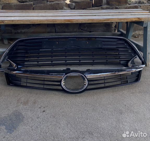 Решетка радиатора на Toyota camry 55