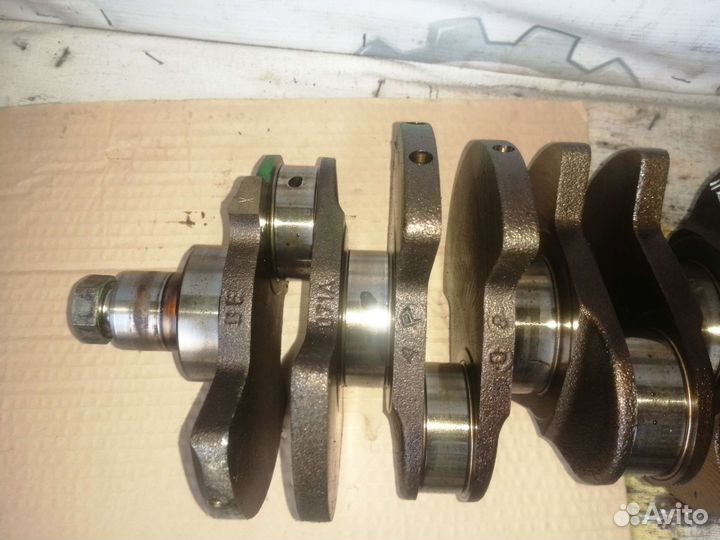 Коленвал AGZ Volkswagen Passat B5, 2.3