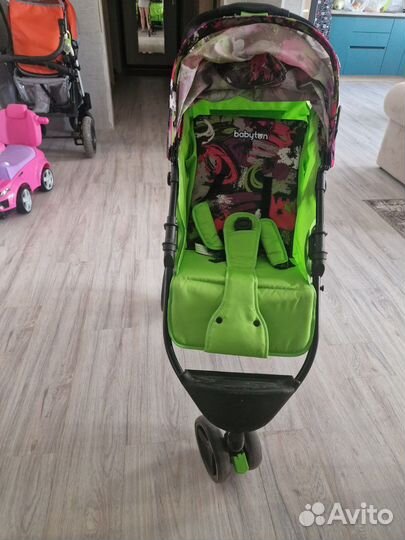 Прогулочная коляска