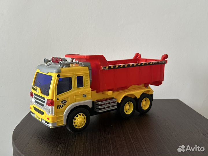 Модель грузовика