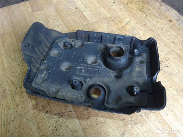 Крышка двигателя декоративная Kia Sportage 2004-2