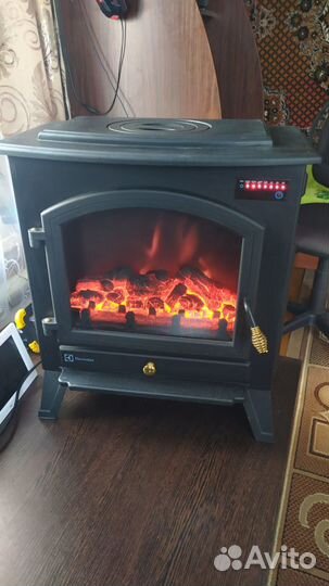 Камин электрический Electrolux EFP/F-200 RC