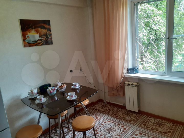 4-к. квартира, 75,3 м², 2/5 эт.