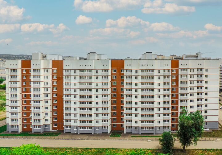 2-к. квартира, 58,3 м², 1/10 эт.