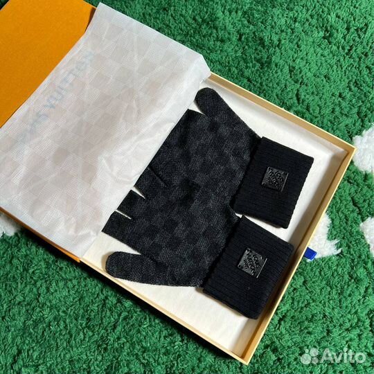 Перчатки Louis Vuitton Beanie Neo