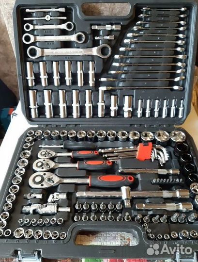 Набор инструментов SATA 151 предмет