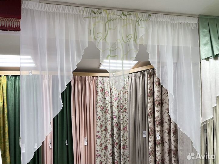 Штора Уголок в кухню 3 м с цветами