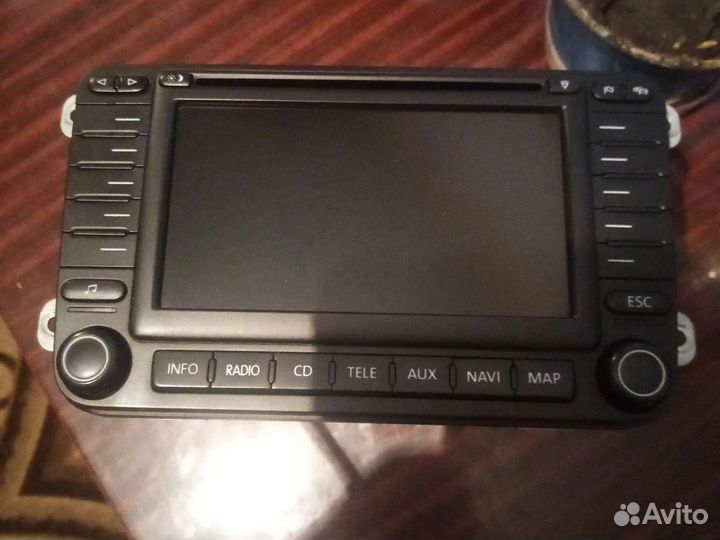 Продам автомагнитолу шкода октавия а5