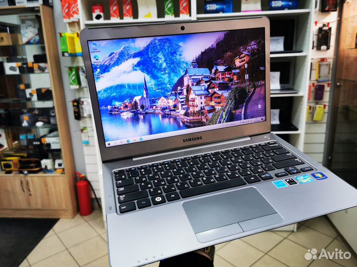 Мощный ультрабук Samsung core i5 + SSD