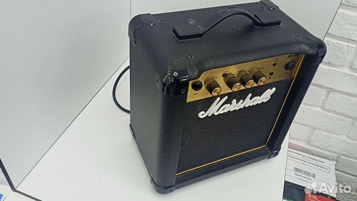 Комбоусилитель Marshall MG10CF