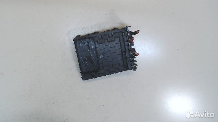 Блок предохранителей Volkswagen Jetta 5, 2006