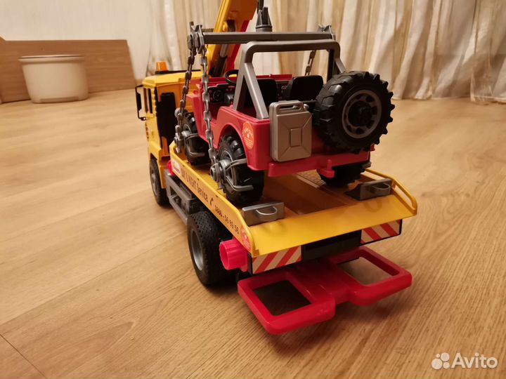 Эвакуатор Bruder