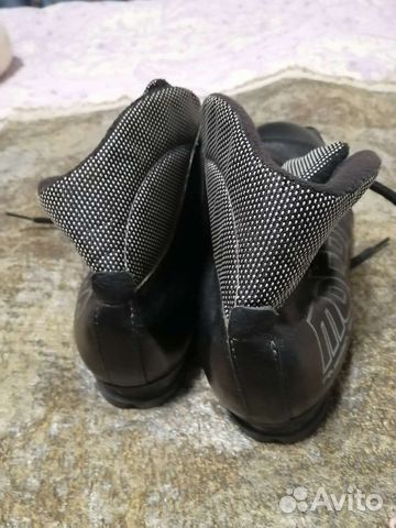 Ботинки лыжные