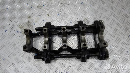 Балансирный вал дизельный mercedes benz C-class W204 (6NI16AW01)