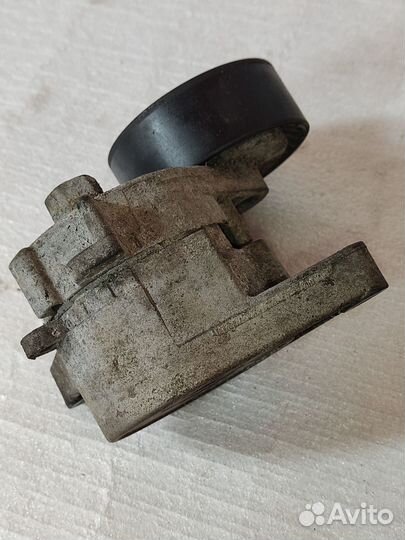 Натяжитель ремня генератора bmw м54